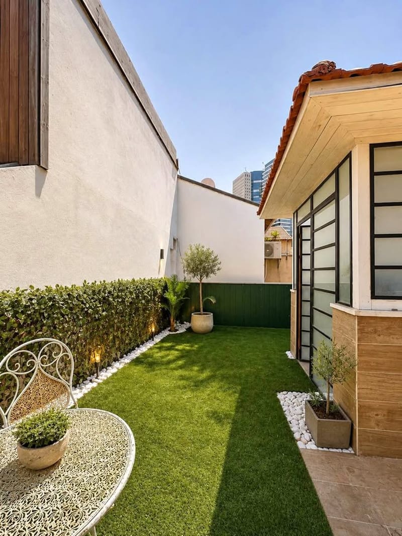 תמונה מפייסבוק – 2 חדרים • 8,900 ₪, נווה צדק, תל אביב (1)