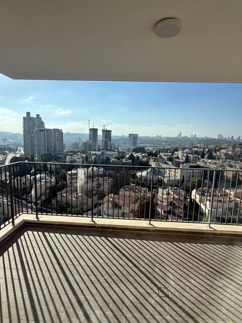 תמונה מפייסבוק – 4 חדרים • 8,000 ₪, מגדלי הקונסוליה, ארנונה, ירושלים (1)