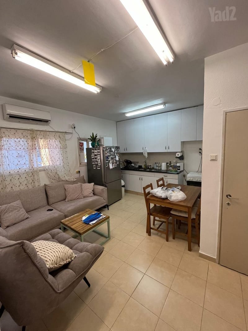 תמונה מיד2 – 2 חדרים • 3,300 ₪, הרי יהודה 68, גני תקווה, גני תקווה (1)