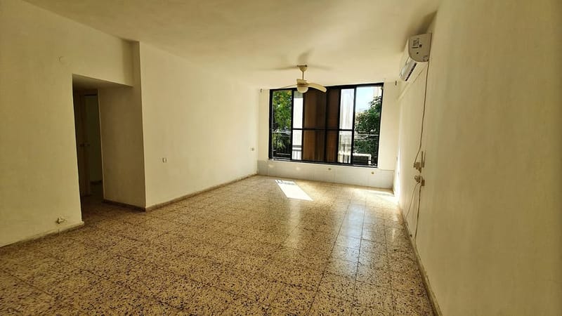 Photo from Facebook – 3 Rooms • ₪7,000, ז'בוטינסקי, Arlozorov, Givatayim (1)