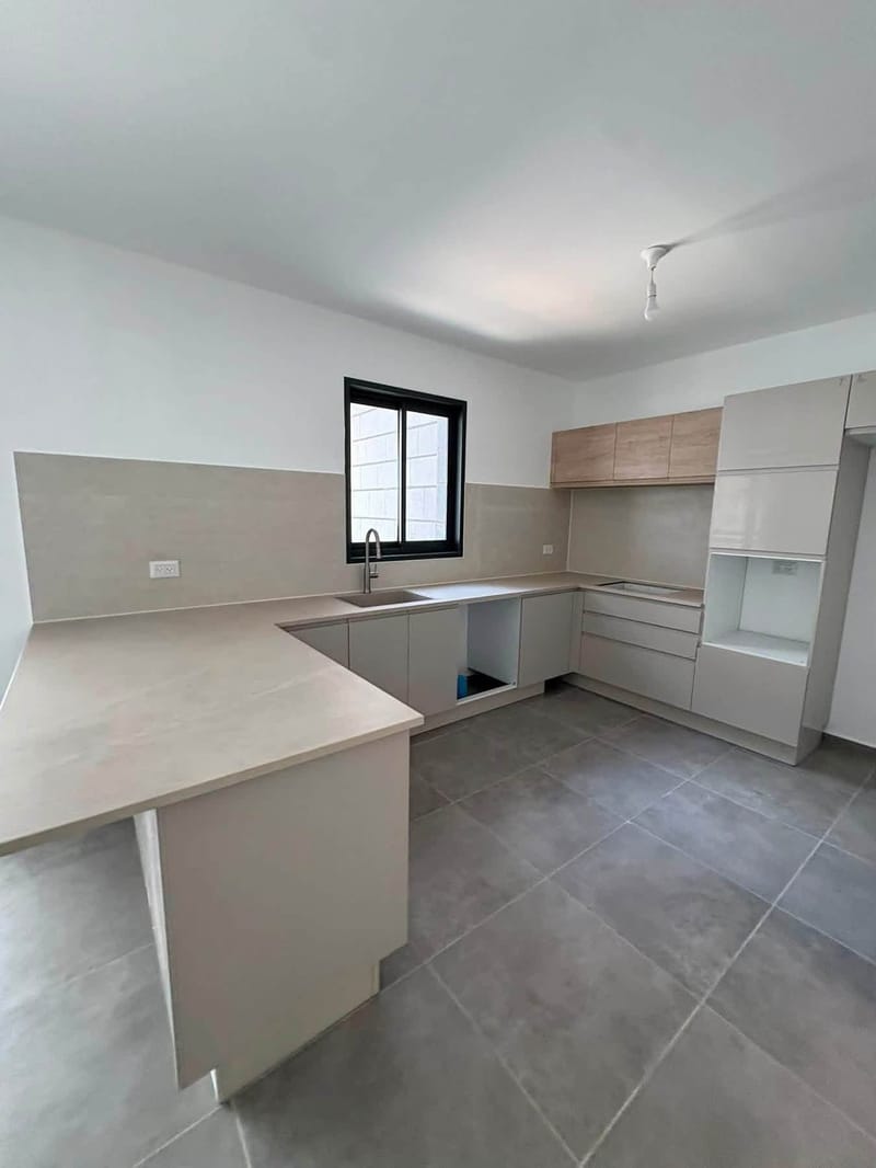 תמונה מפייסבוק – 5 חדרים • 8,200 ₪, נוריות, ראשון לציון (1)