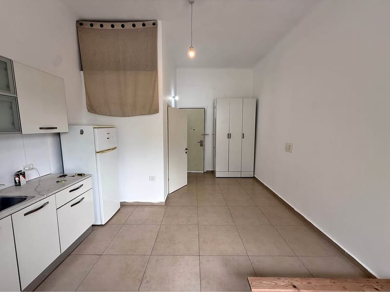 Фото с Facebook – Студия • 3,950 ₪, אלנבי/החשמל, Флорентин, Тель-Авив (1)