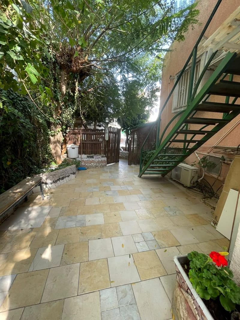 תמונה מפייסבוק – 3 חדרים • 4,200 ₪, בלקינד, ראשונים, ראשון לציון (1)