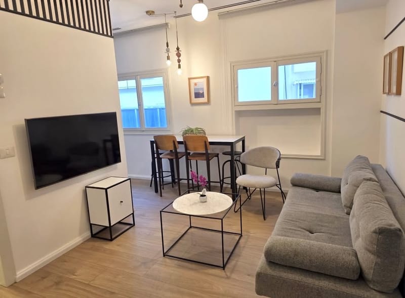 2 Rooms • ₪9,800/mo - Image 3