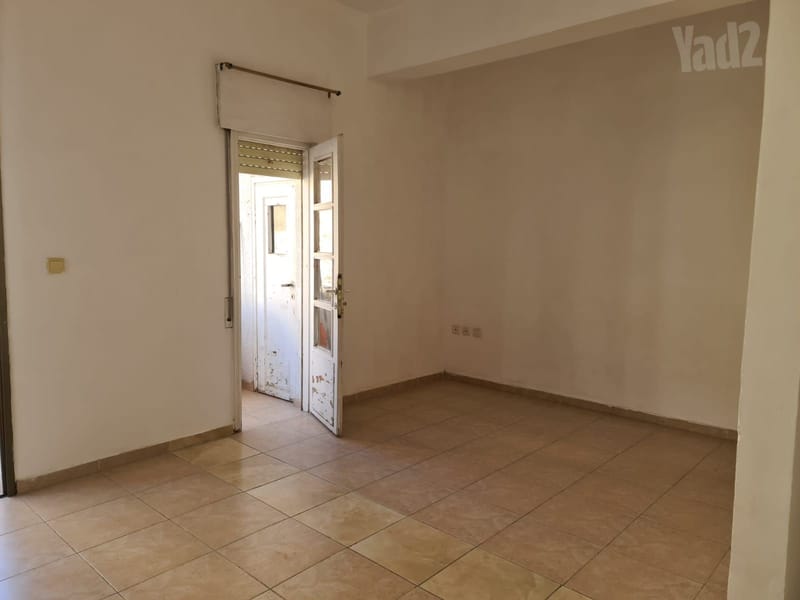 תמונה מיד2 – 2 חדרים • 4,500 ₪, מעלה הנשר 3, בן-גוריון, רמת גן (1)
