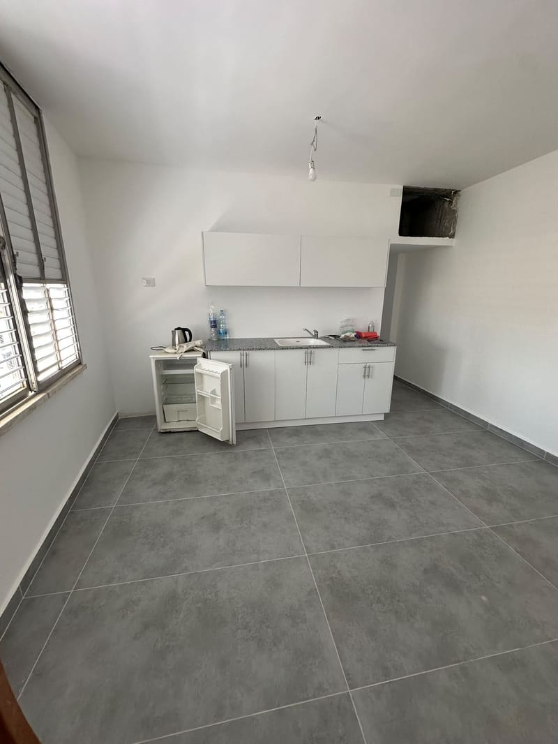 Photo from Facebook – 2 Rooms • ₪4,300, Rambam, Rishon LeZion (1)