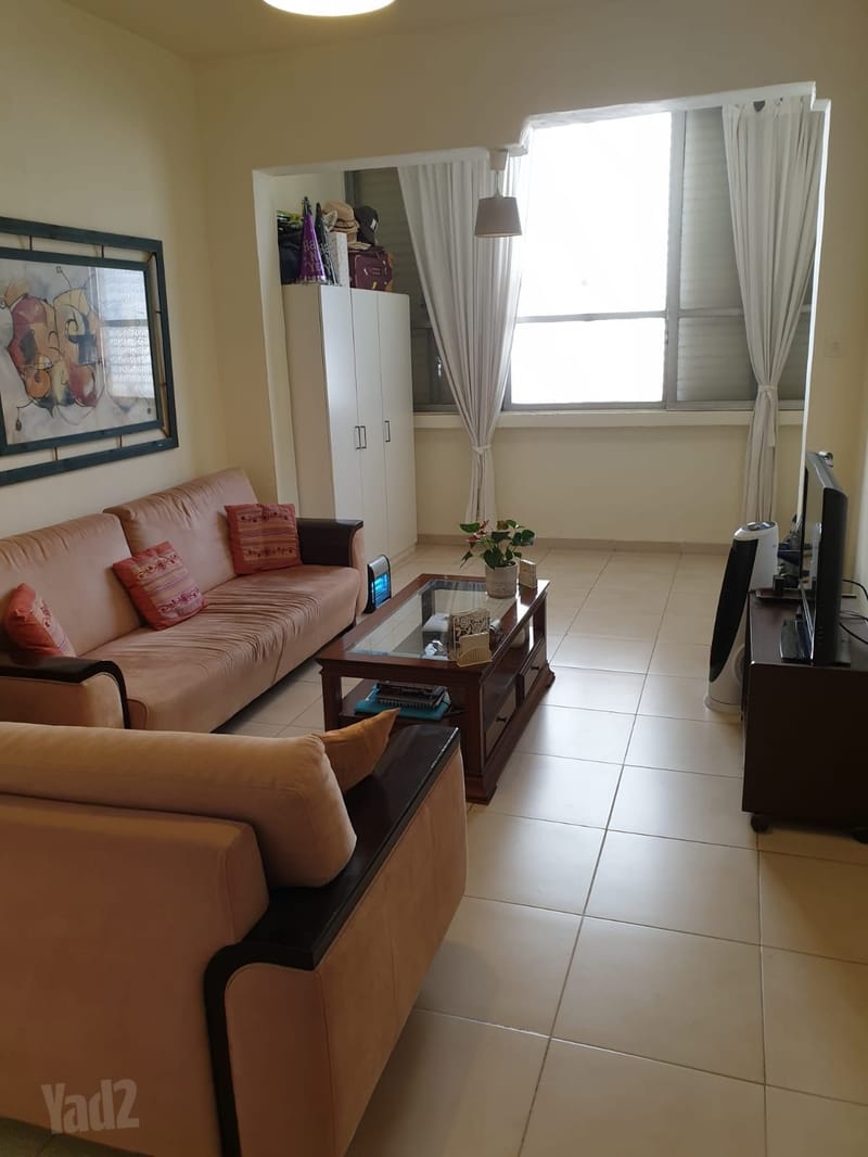 תמונה מיד2 – 3 חדרים • 5,300 ₪, דרך אבא הלל 138, נחלת גנים, רמת גן (1)