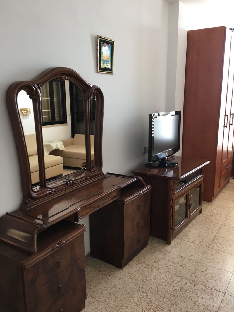 תמונה מיד2 – 3 חדרים עם שותפים • 2,600 ₪, ההסתדרות 10, נאות רחל, חולון (1)