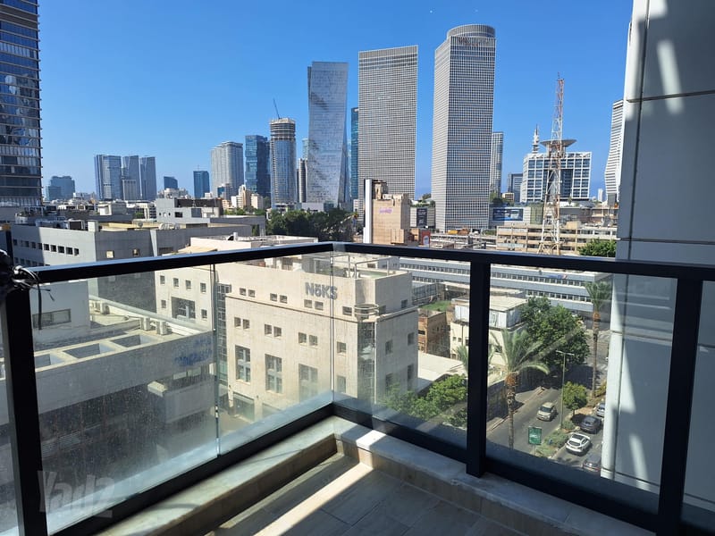 תמונה מיד2 – 4 חדרים • 13,500 ₪, פרי מגדים 2, נחלת יצחק, תל אביב (1)