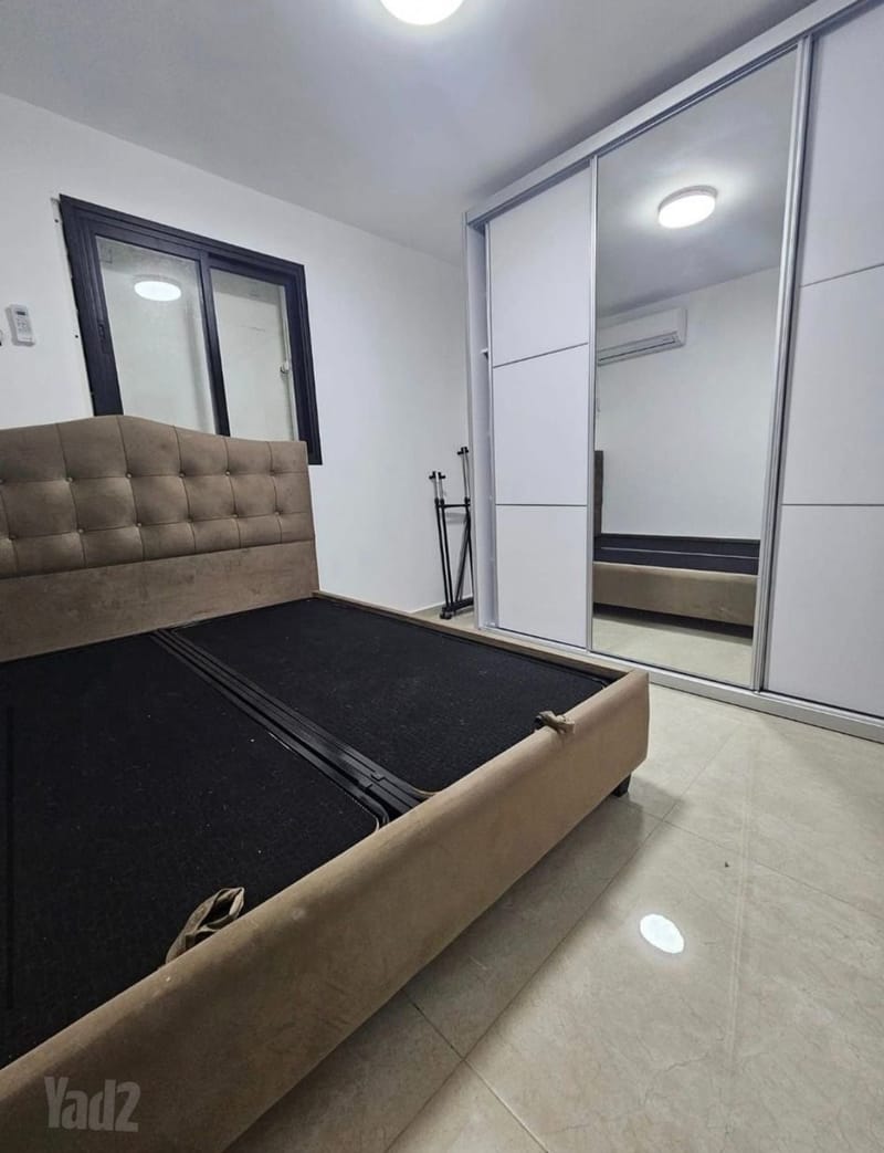 Photo from Yad2 – 2.5 Rooms • ₪5,500, לודיוב 42, Neve Gan, Petah Tikva (1)