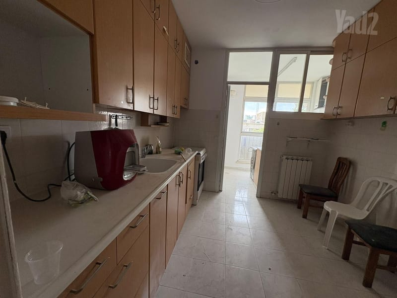 תמונה מיד2 – 4 חדרים • 8,200 ₪, שדרות הרצל 114, בית הכרם, ירושלים (1)