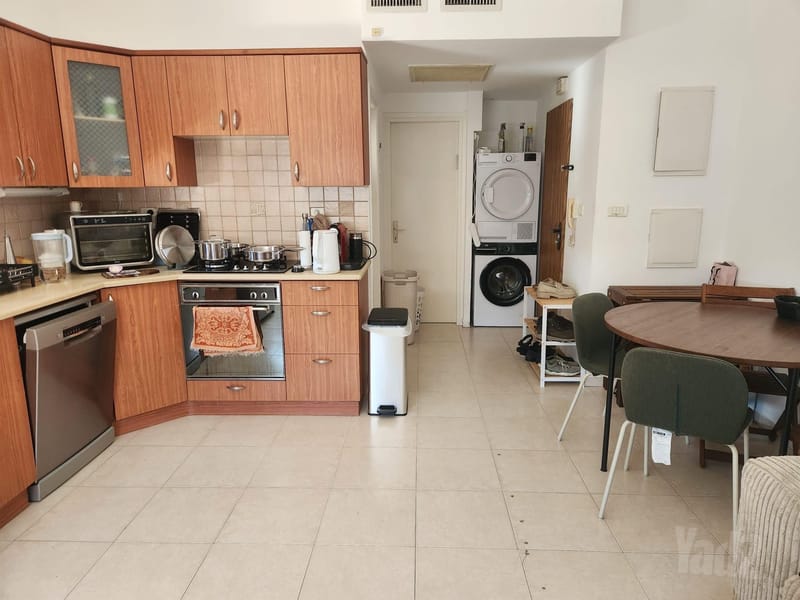 תמונה מיד2 – 2 חדרים • 5,750 ₪, סוקולוב 81, קריית יערים, רמת השרון (1)