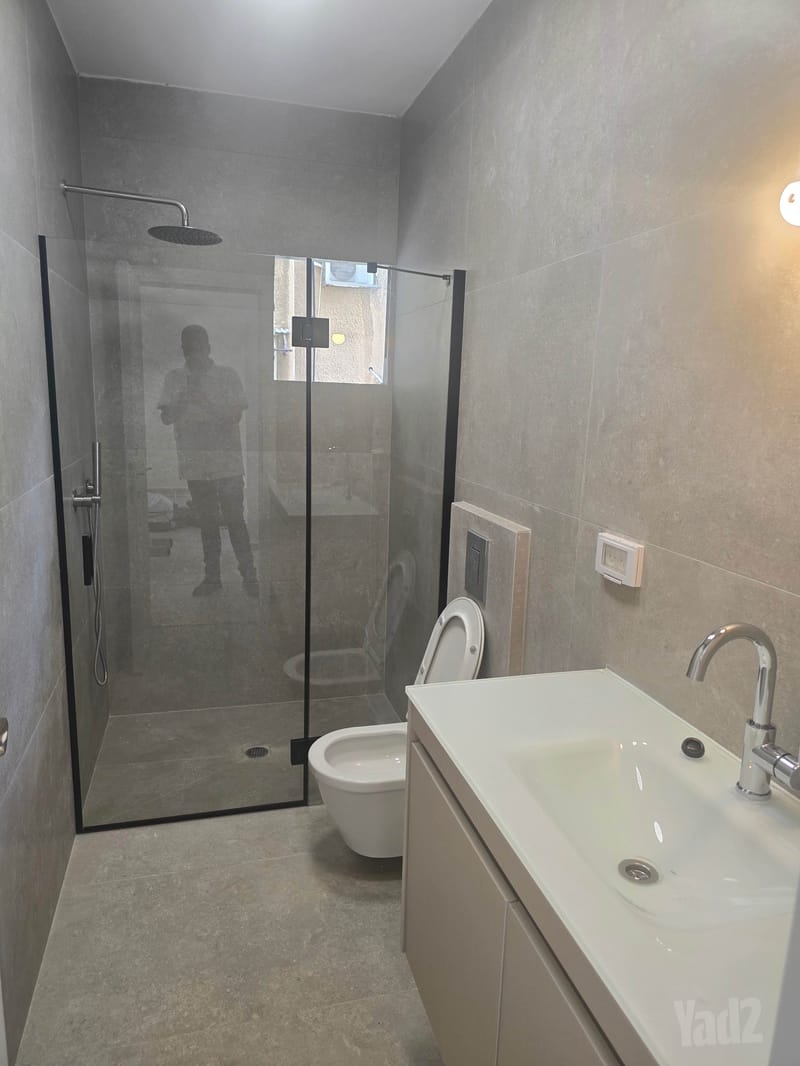 תמונה מיד2 – 3.5 חדרים • 7,200 ₪, ז'בוטינסקי, כצנלסון, ראשון לציון (1)