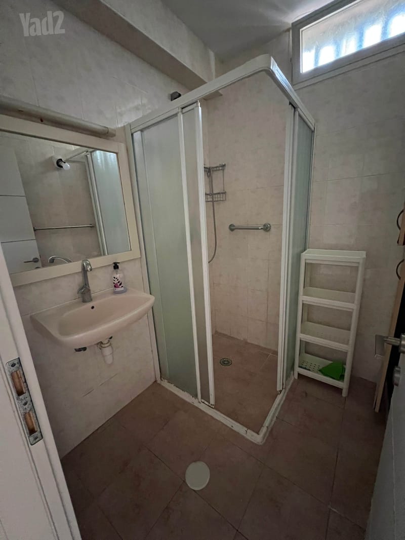 Photo from Yad2 – 3 Rooms • ₪2,800, שדרות דגניה 45, Western Kiryat Haim, Haifa (1)