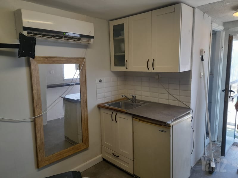 תמונה מיד2 – סטודיו • 2,950 ₪, המלך ג'ורג' 41, מרכז העיר, ירושלים (1)