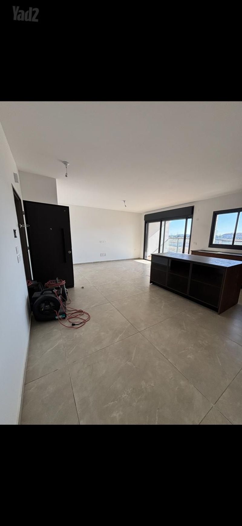 Photo from Yad2 – 4 Rooms • ₪7,500, יפה ירקוני 22, Neve Ayalon, Or Yehuda (1)