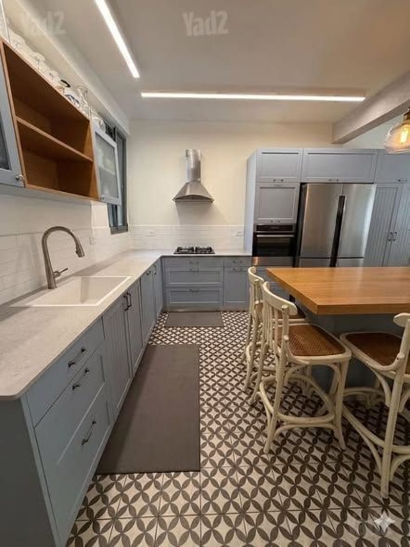 Photo from Yad2 – 4 Rooms • ₪4,850,000, הגולן, Ramat HaHayal, Tel Aviv (1)