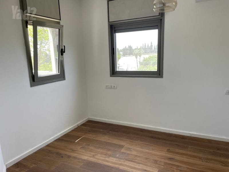 תמונה מיד2 – 4 חדרים • 9,000 ₪, ד"ר אלי תבין 1, המשתלה, תל אביב (1)