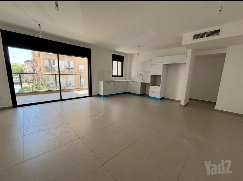 Photo from Yad2 – 5 Rooms • ₪2,750,000, הרב משה בלוי 30, Shifer, Petah Tikva (1)