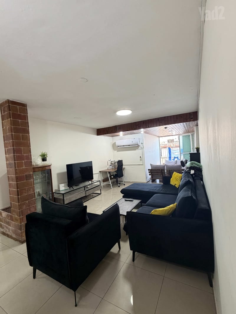Photo from Yad2 – 4 Rooms • ₪5,300, ההסתדרות 5, Tel Ganim, Givatayim (1)