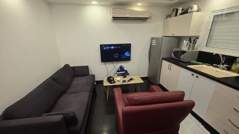Photo from Yad2 – 2 Rooms • ₪3,500, הרב עוזיאל, Bat Yam City Center, Bat Yam (1)