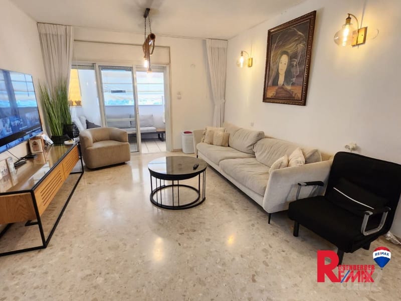 תמונה מיד2 – 4 חדרים • 6,500 ₪, ריב"ל 12, נאות שקמה, ראשון לציון (1)