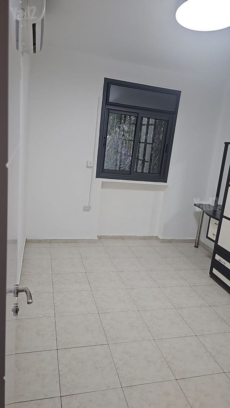 Photo from Yad2 – 3 Rooms • ₪7,000, דוד שמעוני 14, Givat HaVradim, Jerusalem (1)
