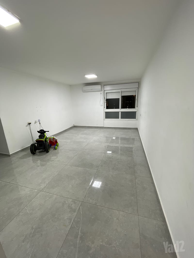 תמונה מיד2 – 4 חדרים • 4,900 ₪, אמציה המלך, רובע י"ג, אשדוד (1)