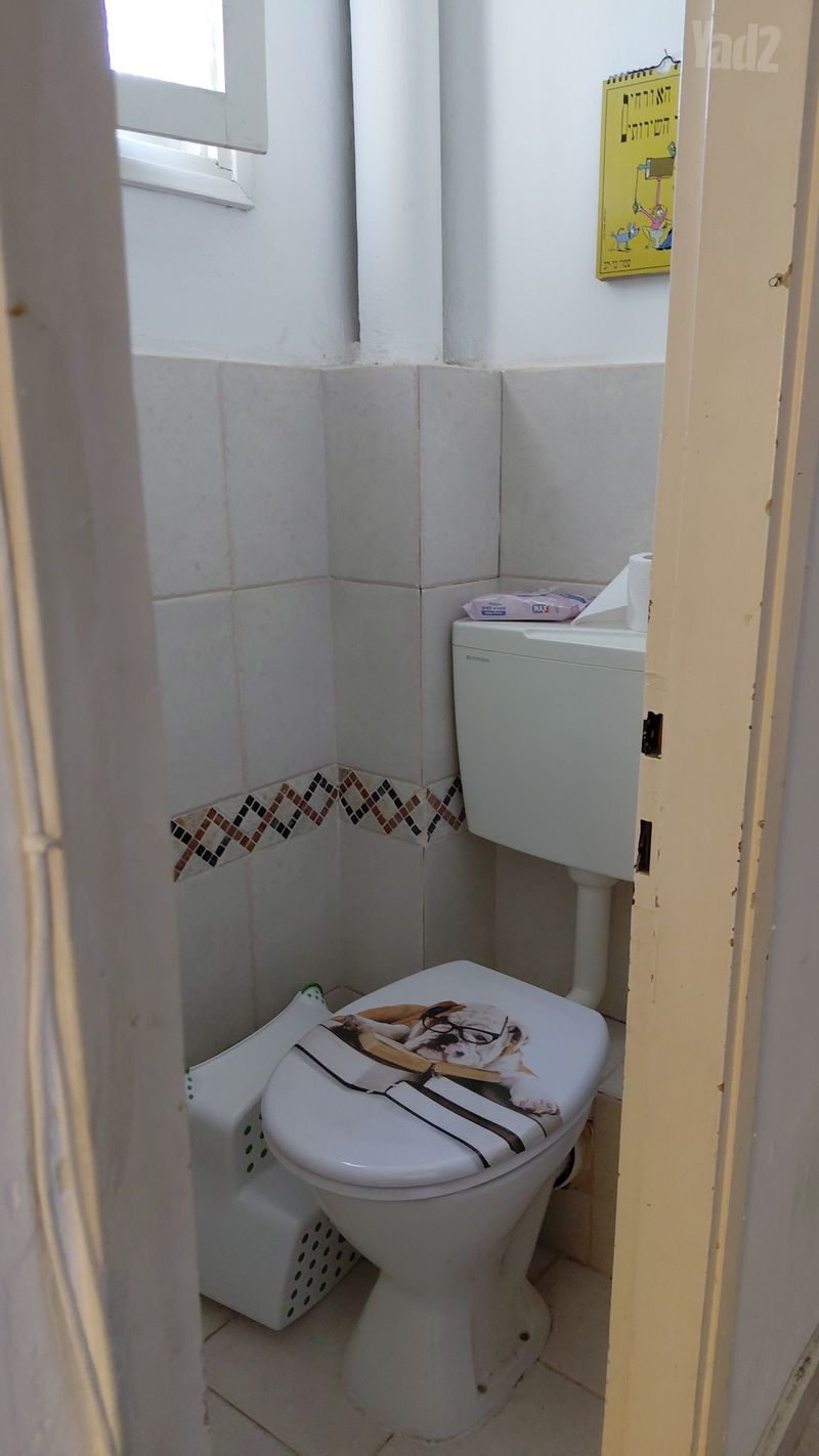 תמונה מיד2 – 3 חדרים • 5,000 ₪, הרצפלד 6, מעוז, כפר סבא (1)