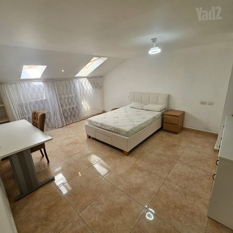 תמונה מיד2 – 2 חדרים • 3,700 ₪, ממשית 18, חדרה, חדרה (1)