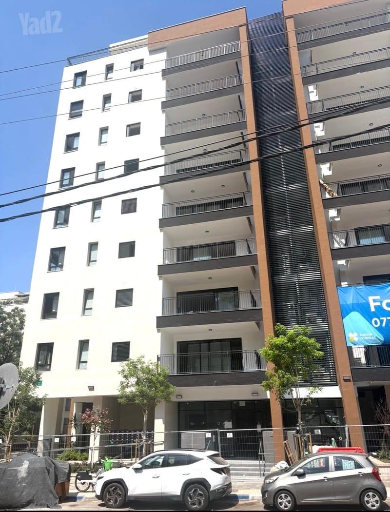 תמונה מיד2 – 4 חדרים • 8,500 ₪, פנקס 6, שיכון מזרחי, רמת גן (1)