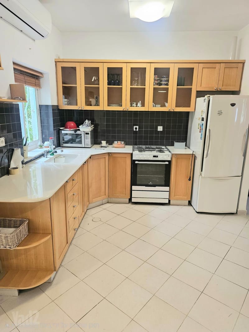 Photo from Yad2 – 2.5 Rooms • ₪2,480,000, בורוכוב, Kiryat HaYovel, Jerusalem (1)