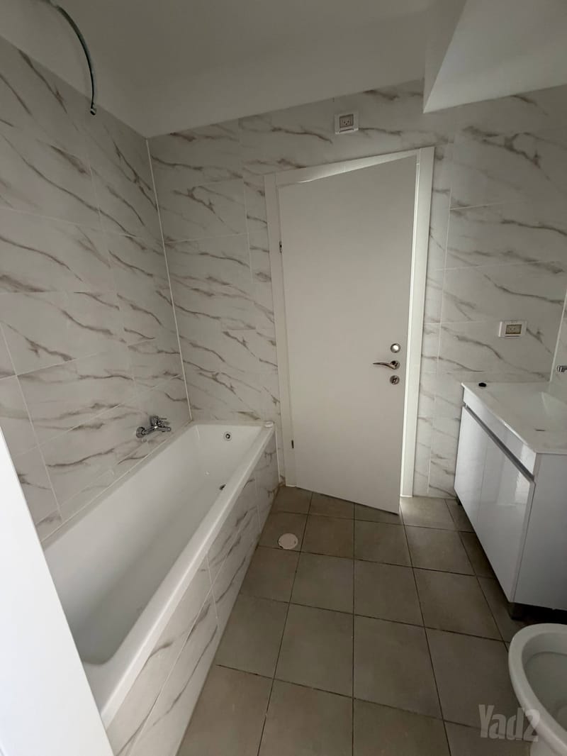 Photo from Yad2 – 5.5 Rooms • ₪9,000, שדרות ההדרכה 22, Nuriot, Rishon LeZion (1)