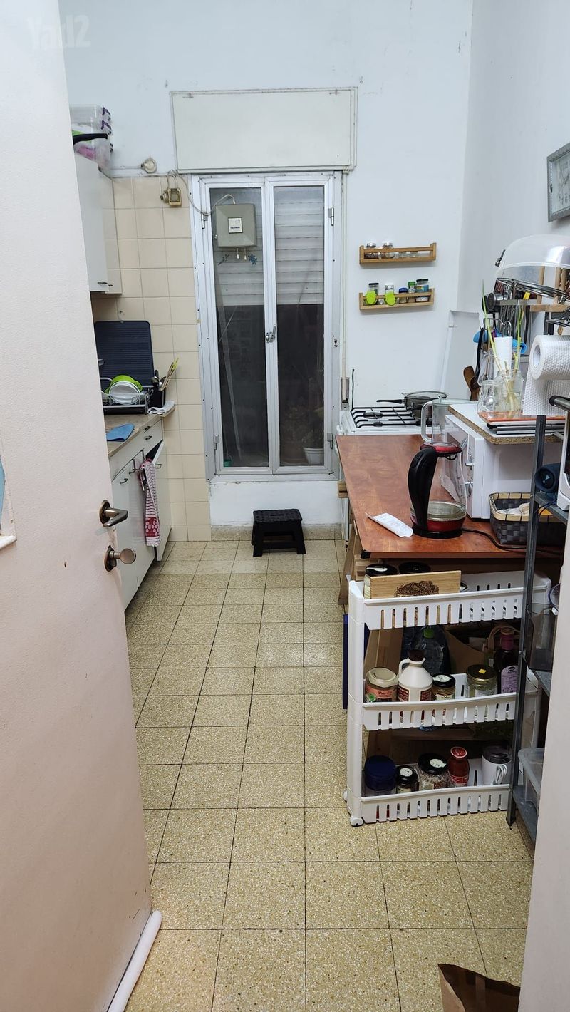 Photo from Yad2 – Room and a half • ₪2,300, הירקון 31, Shambour, Haifa (1)