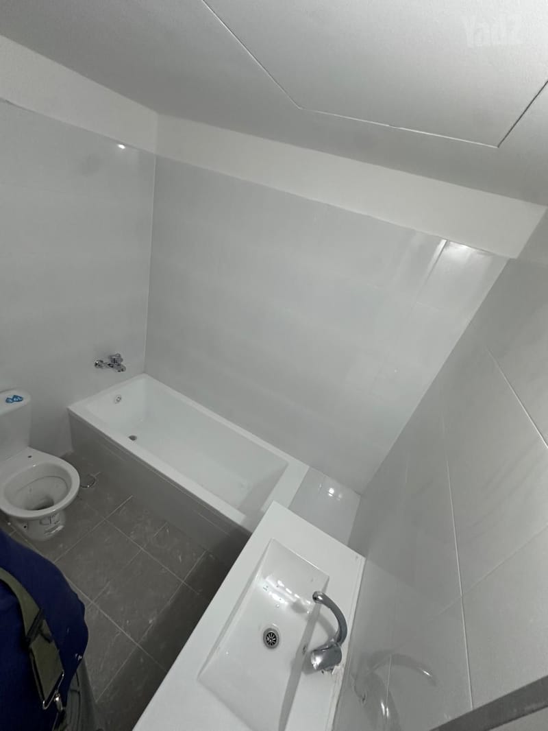 Photo from Yad2 – 3 Rooms • ₪10,200, תורה מציון 17, Kiryat HaLeom, Jerusalem (1)
