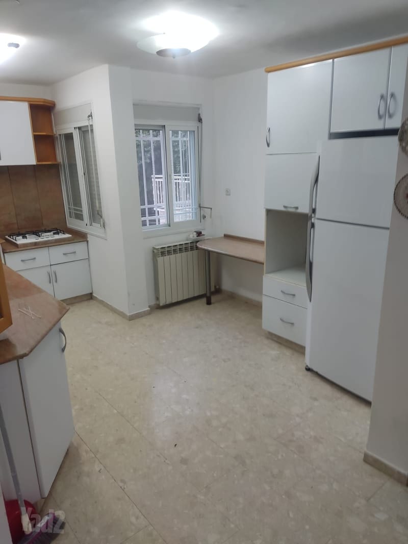 תמונה מיד2 – 2 חדרים • 5,000 ₪, בן יפונה 6, בקעה, ירושלים (1)