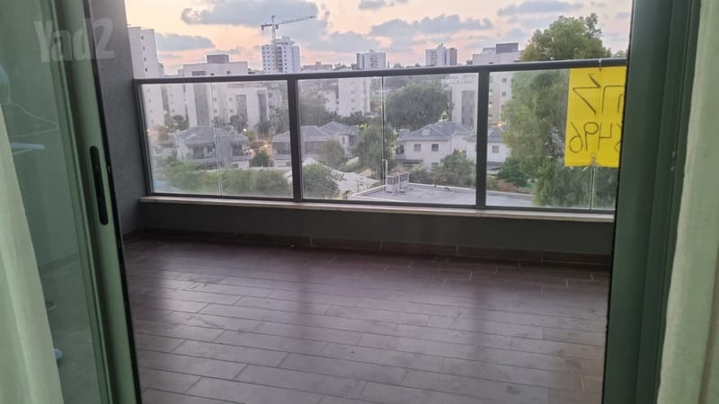 תמונה מיד2 – 4 חדרים • 4,500 ₪, שדרות עמק האלה 20, אשקלון (1)