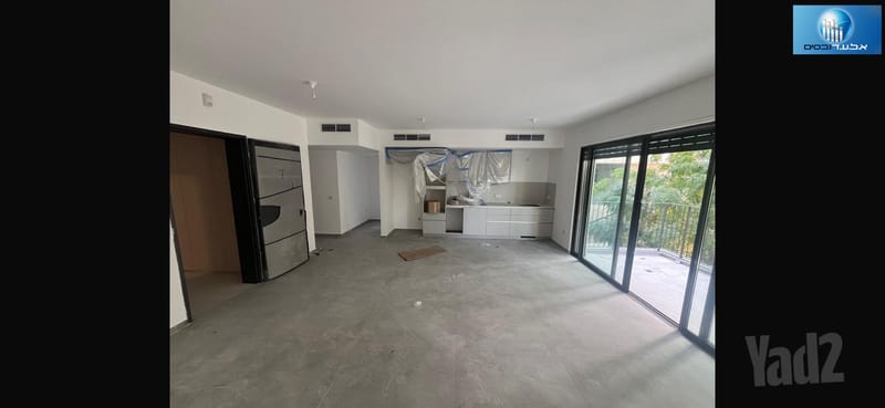 Фото с Yad2 – 4 Комнаты • 10,900 ₪, בורוכוב, Борохов, Гиватаим (1)