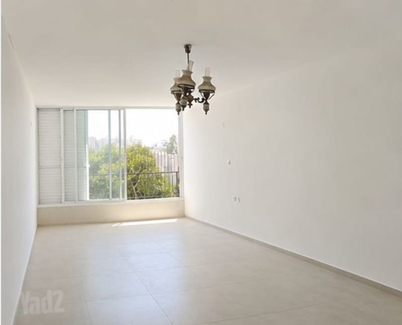 תמונה מיד2 – 4.5 חדרים • 6,500 ₪, מרבד הקסמים 10, נאות יהודית ונווה ארזים, חולון (1)