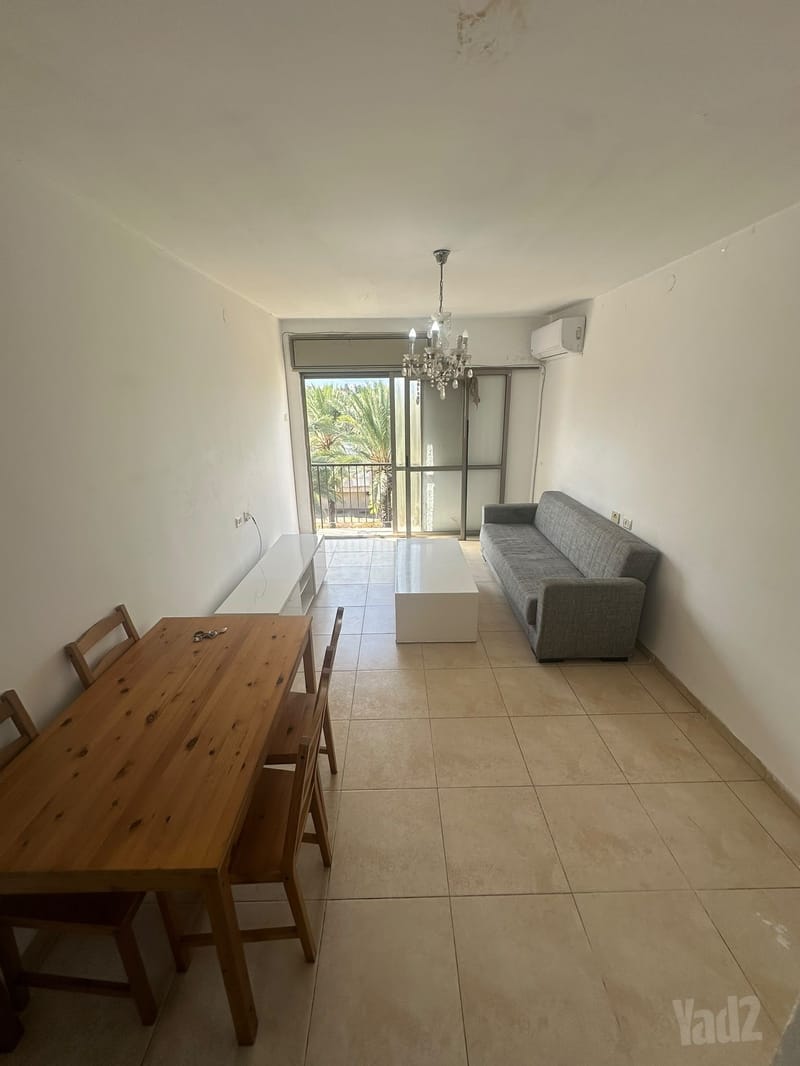 תמונה מיד2 – 3 חדרים • 3,000 ₪, לוי אשכול, לב העיר, קריית מוצקין (1)