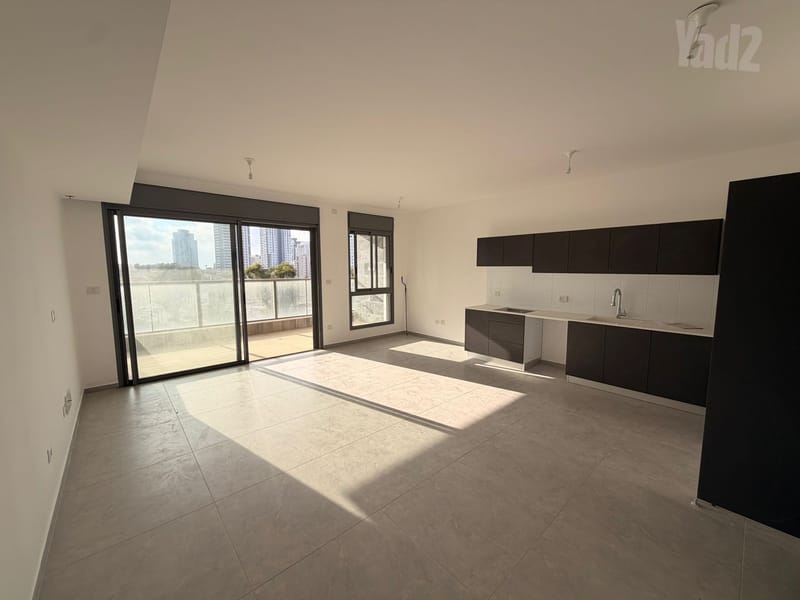 Photo from Yad2 – 4 Rooms • ₪7,250, אייזיק רמבה, Ramot Grintal, Netanya (1)