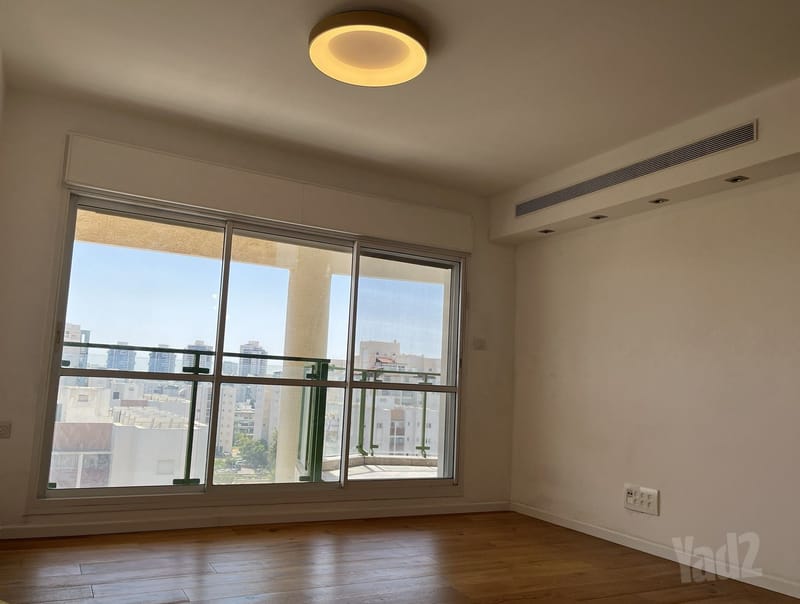 תמונה מיד2 – 3.5 חדרים • 2,640,000 ₪, הרשב"א 13, נאות שקמה, ראשון לציון (1)