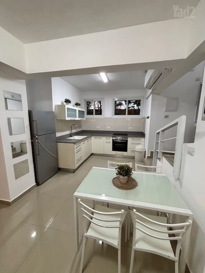 תמונה מיד2 – 3.5 חדרים • 5,500 ₪, נחום סוקולוב 49, פרדס הגדוד, נתניה (1)