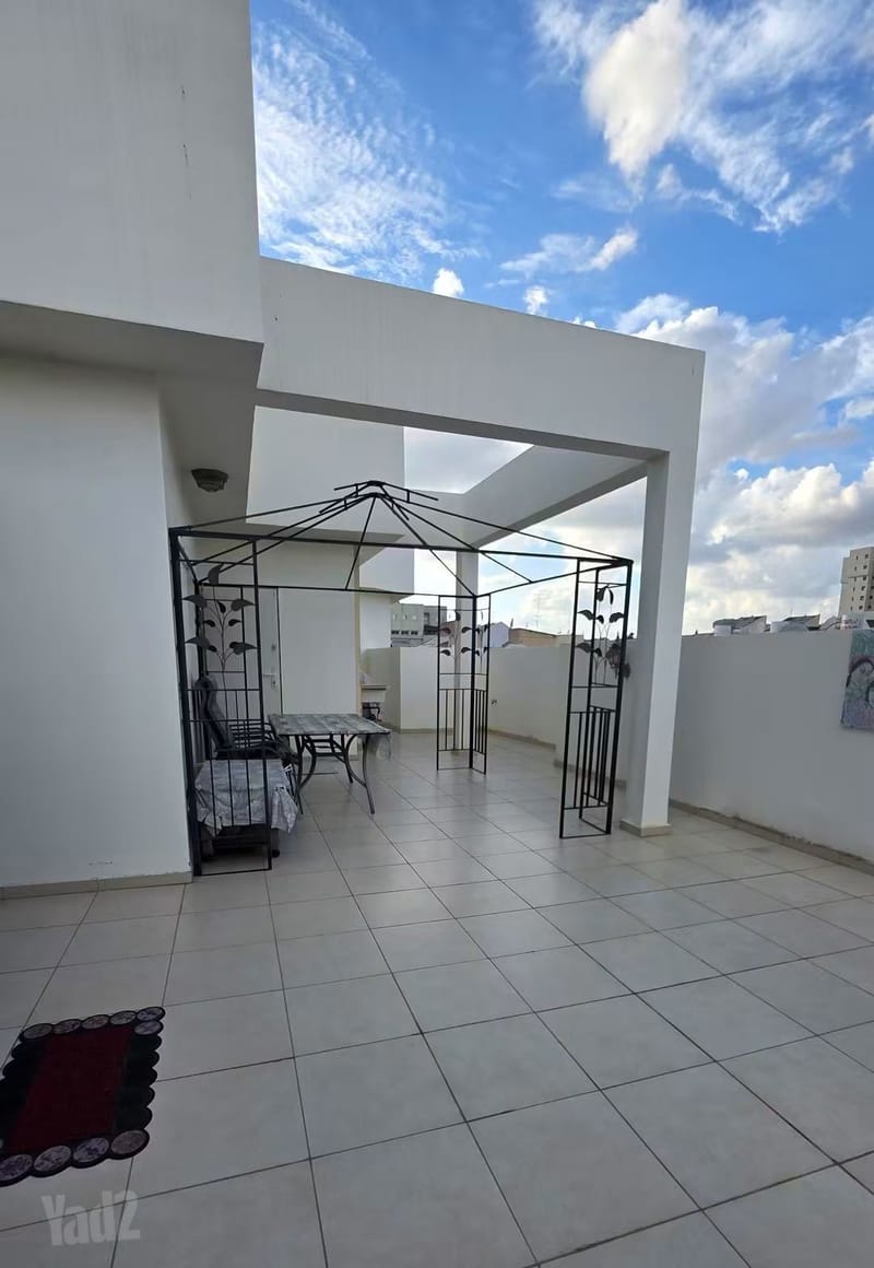 תמונה מיד2 – 4 חדרים • 4,190,000 ₪, תל חי, מרכז, כפר סבא (1)
