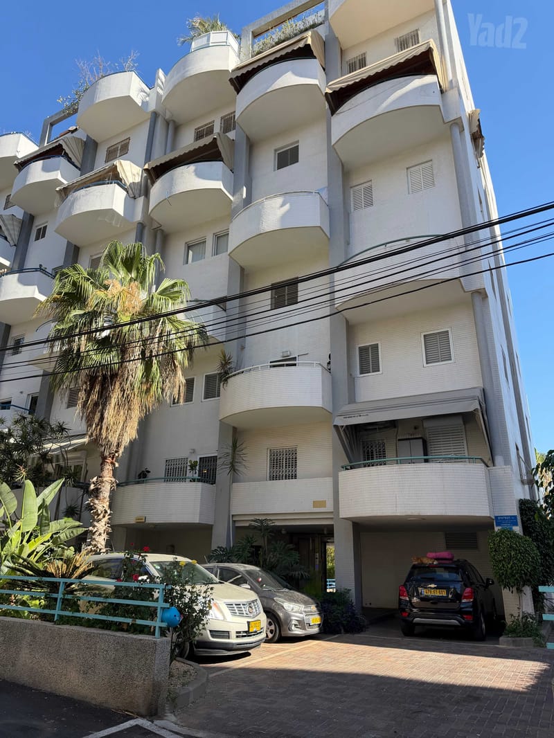 תמונה מיד2 – 2 חדרים • 7,850 ₪, הנשיאים 10, בבלי, תל אביב (1)