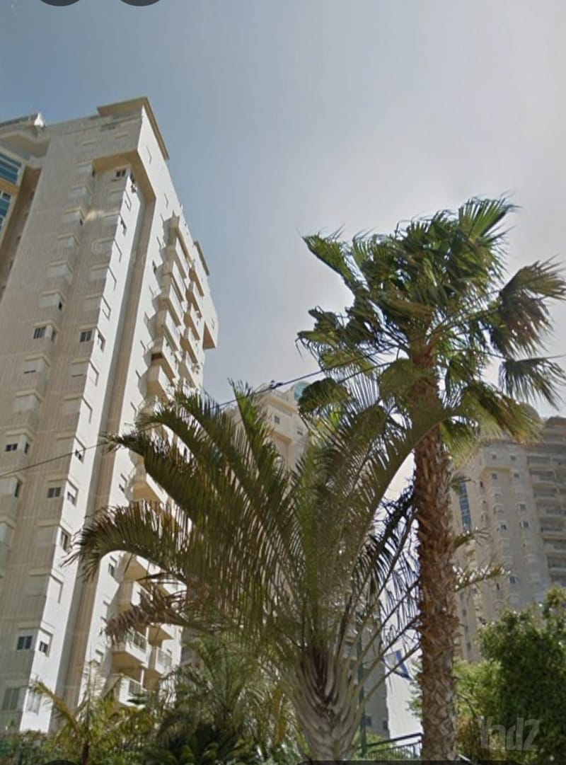 תמונה מיד2 – 4.5 חדרים • 4,390,000 ₪, צמרות, צמרות, הרצליה (1)