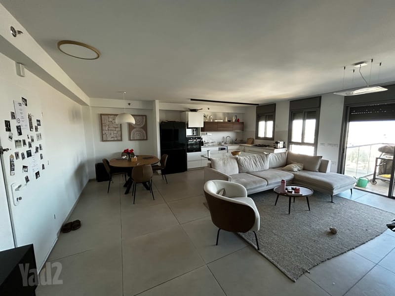תמונה מיד2 – 4 חדרים • 7,800 ₪, שלמה אלירז 5, רמב"ם, ראשון לציון (1)