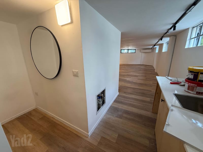 תמונה מיד2 – סטודיו • 4,300 ₪, יד חרוצים, מונטיפיורי, תל אביב (1)