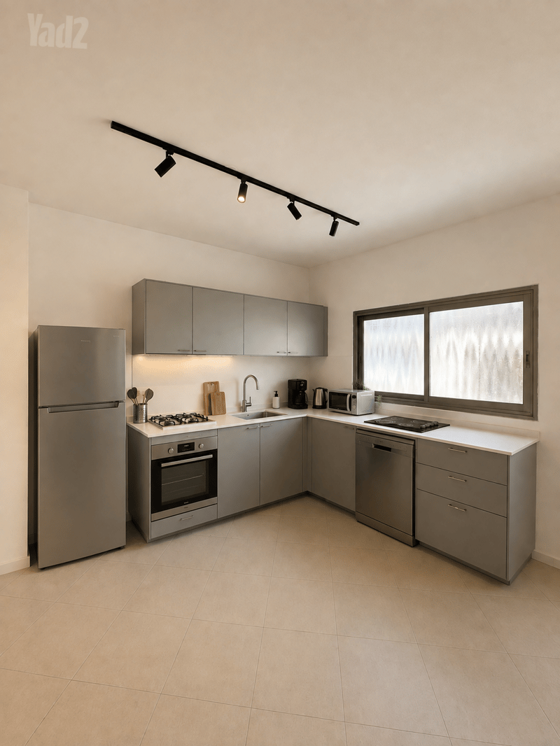 תמונה מיד2 – 3 חדרים • 8,400 ₪, השוק 37, פלורנטין, תל אביב (1)