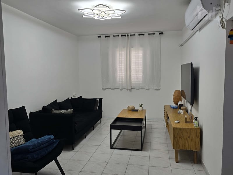 Фото с Yad2 – 3 Комнаты • 4,600 ₪, רמב"ן 8, Бейт-Даган, Бейт-Даган (1)